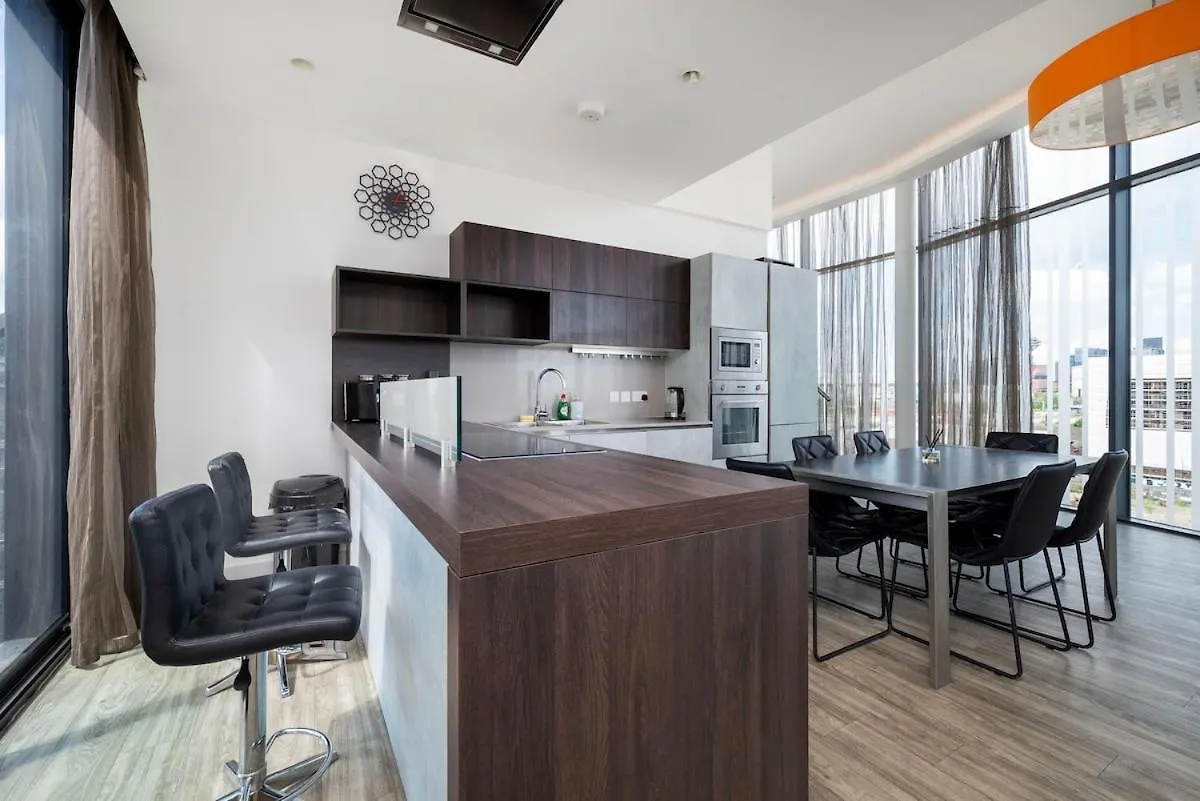 Bow Penthouse Apartment London 0*,